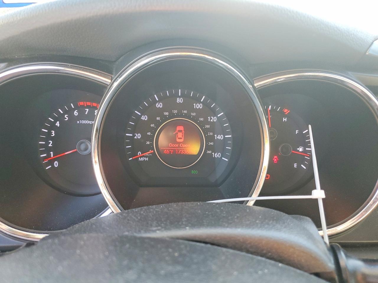 2013 KIA OPTIMA photo 9