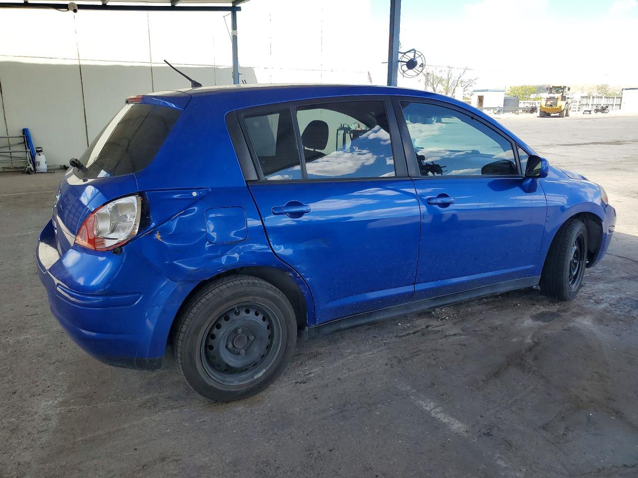 2012 NISSAN VERSA 1.8 S photo 5
