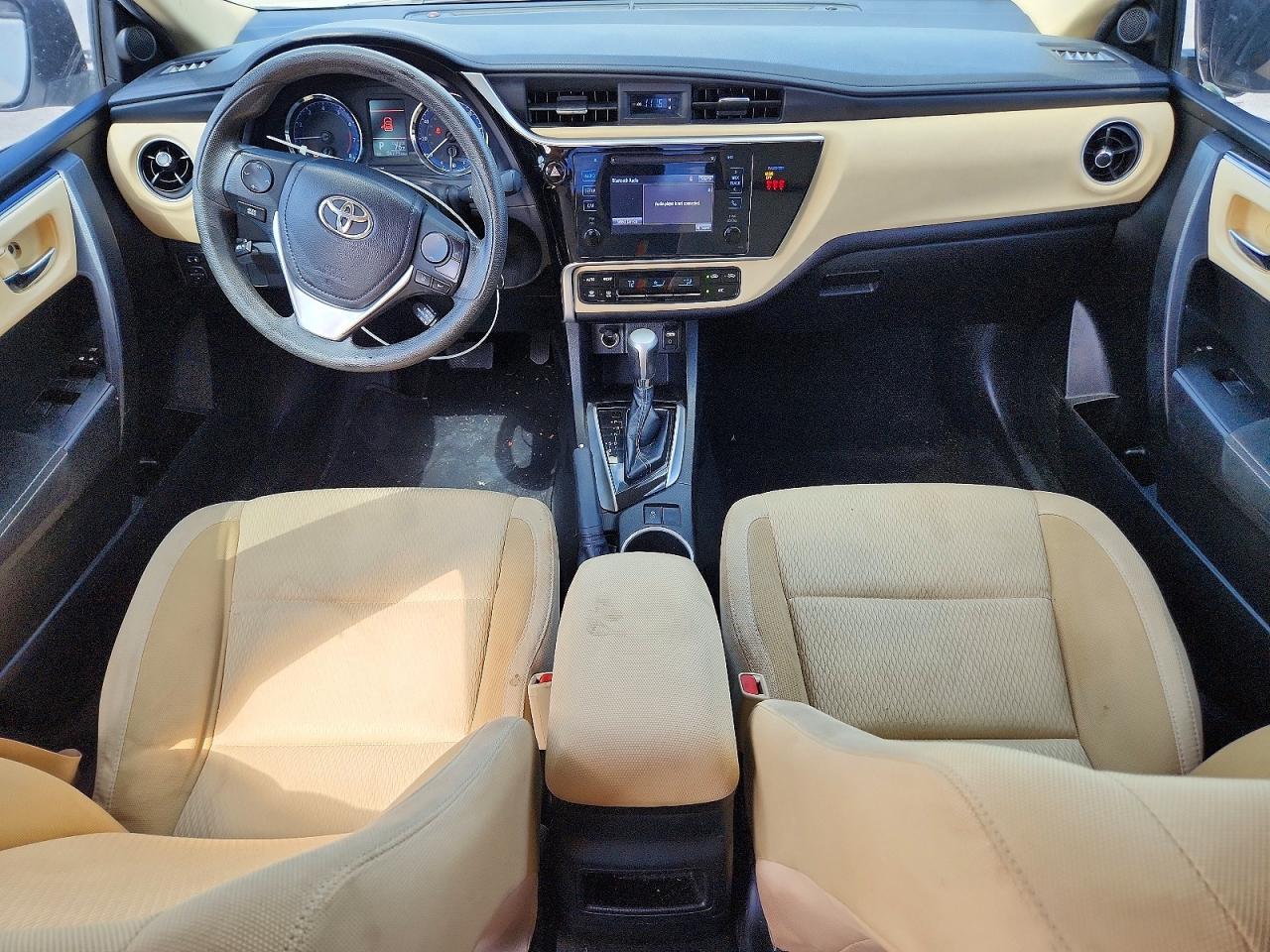 2019 TOYOTA COROLLA LE photo 15
