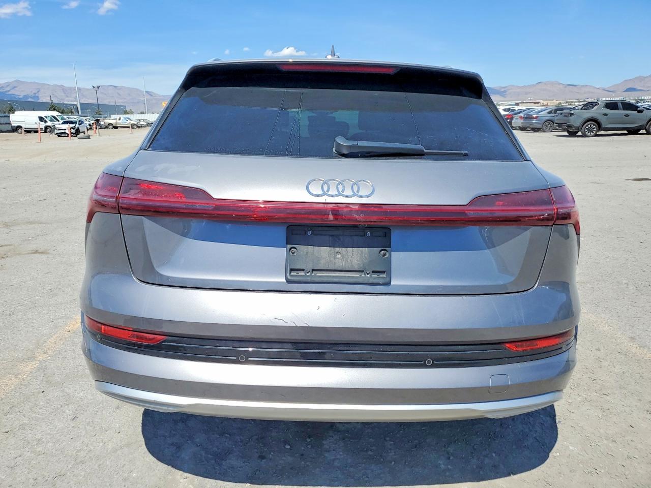 2019 AUDI E-TRON PRESTIGE photo 6