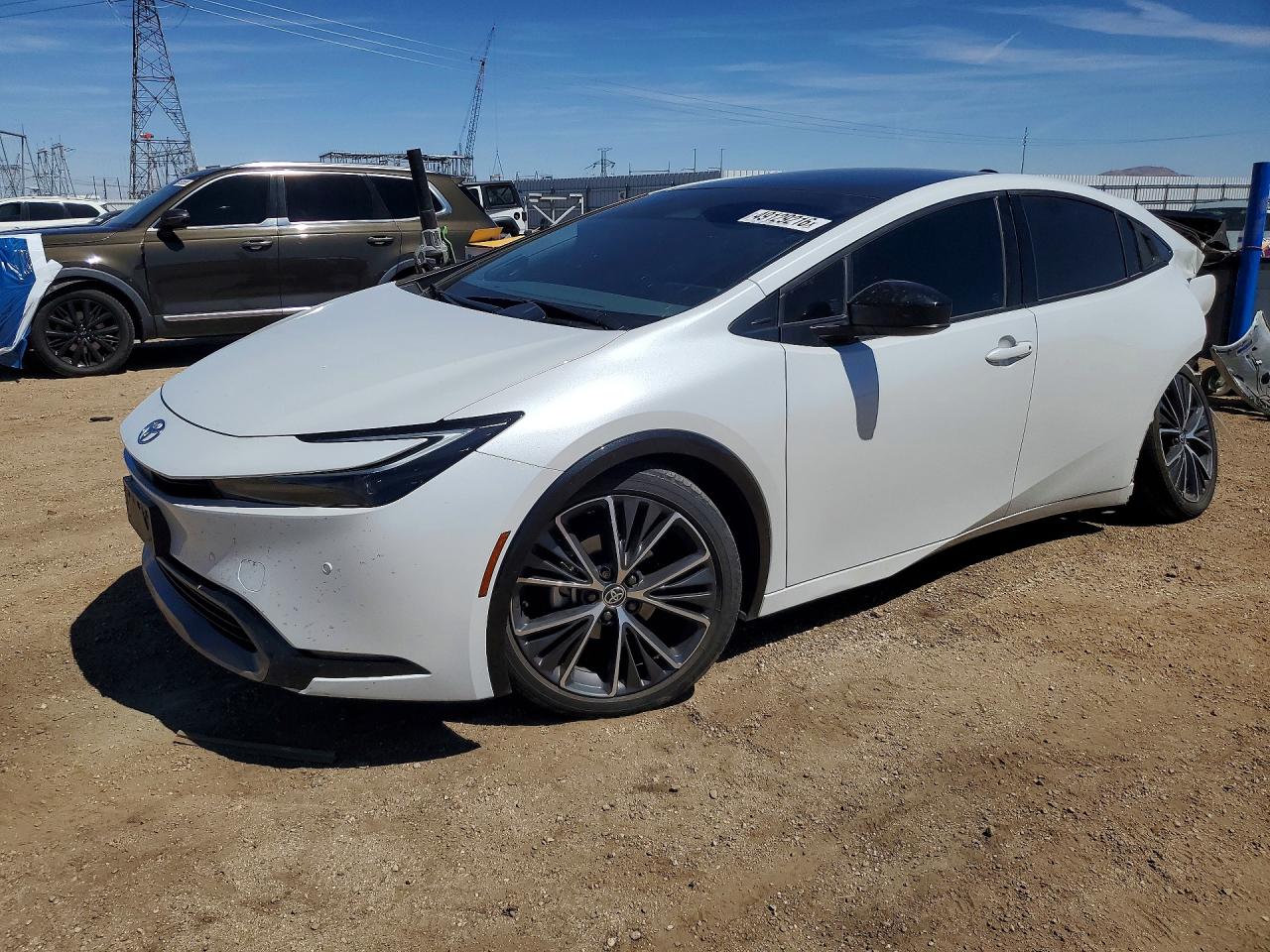 2024 TOYOTA PRIUS