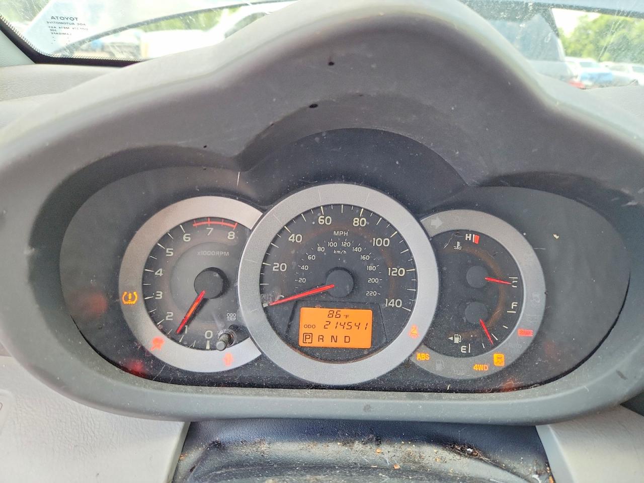 2011 TOYOTA RAV4 BASE photo 17