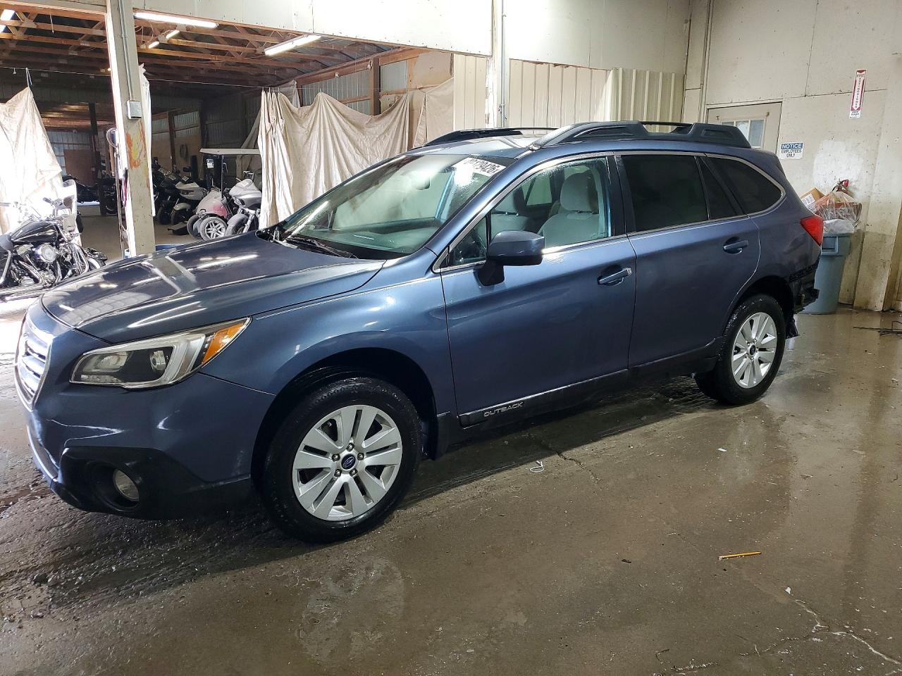 2015 SUBARU OUTBACK