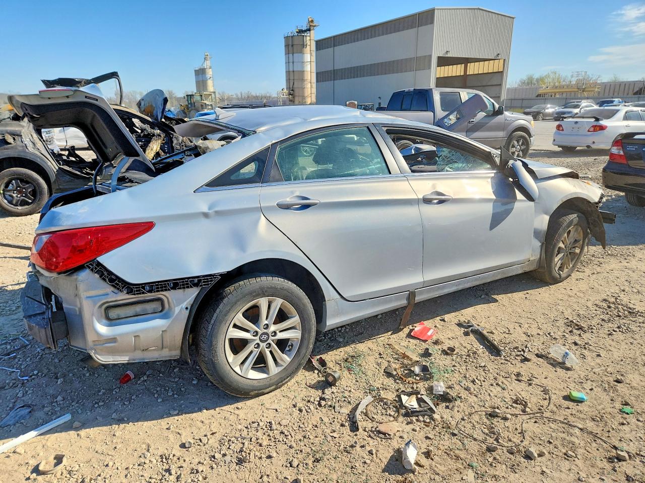 2013 HYUNDAI SONATA GLS photo 5