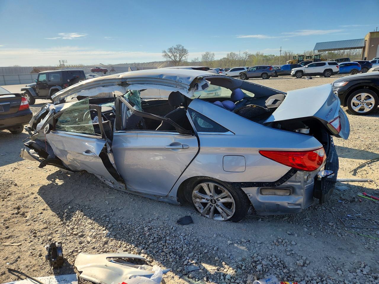 2013 HYUNDAI SONATA GLS photo 3