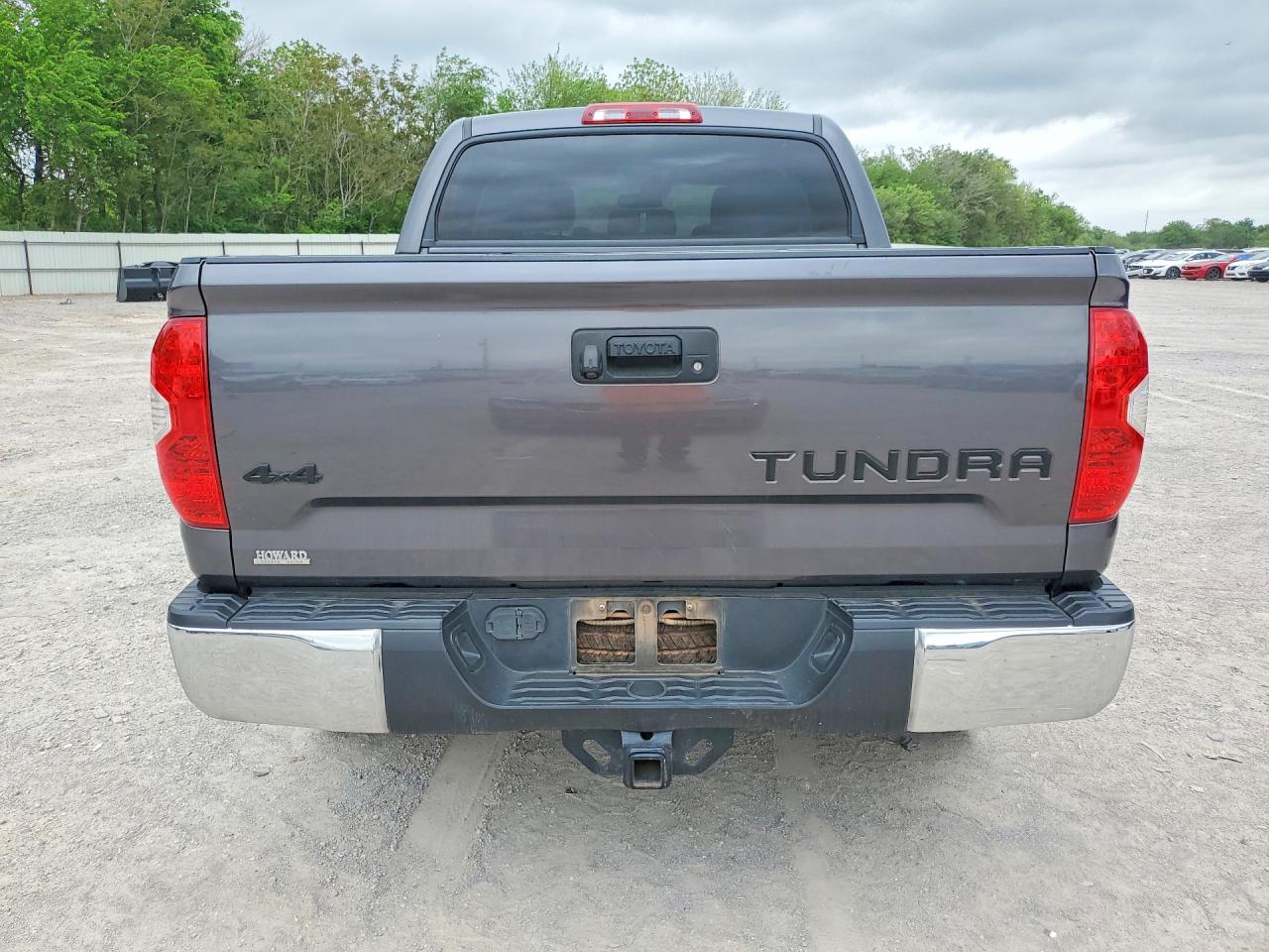 2018 TOYOTA TUNDRA SR5 photo 11