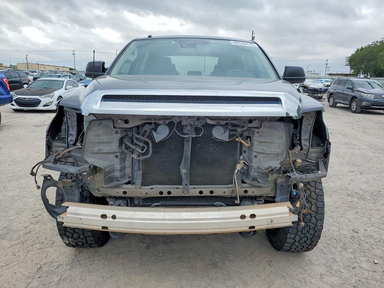 2018 TOYOTA TUNDRA SR5 photo 9