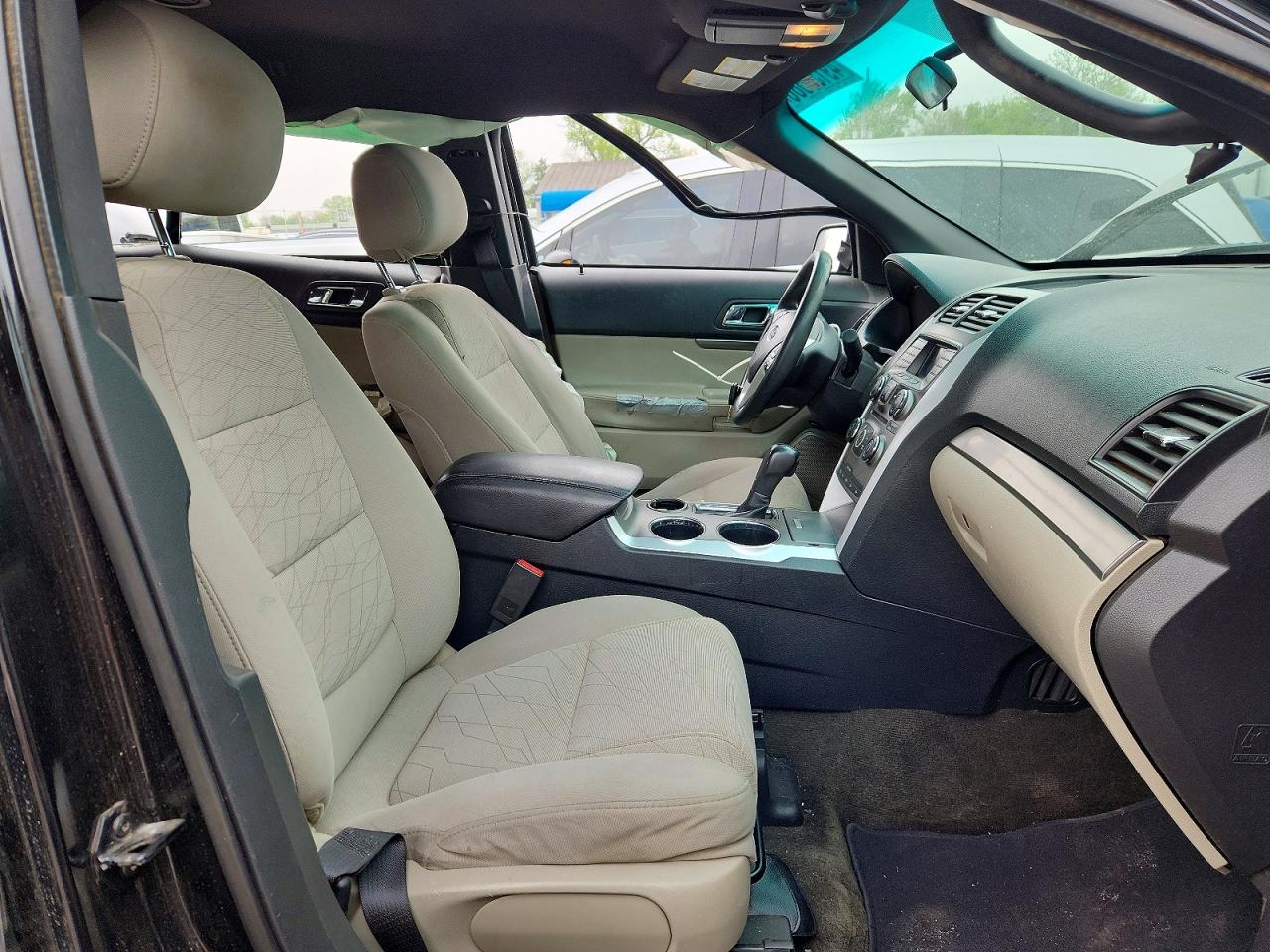 2013 FORD EXPLORER photo 19