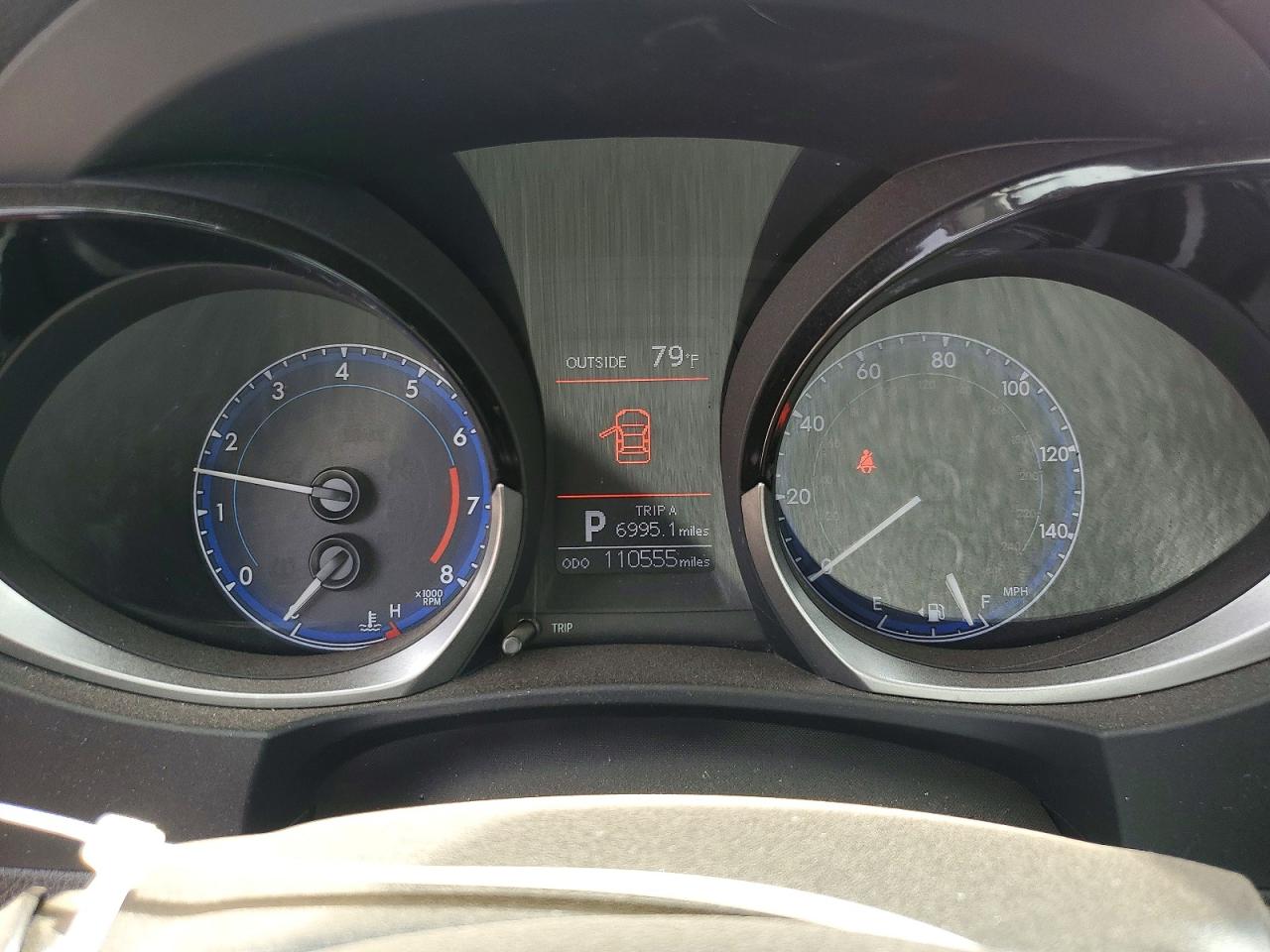2014 TOYOTA COROLLA S PLUS photo 9