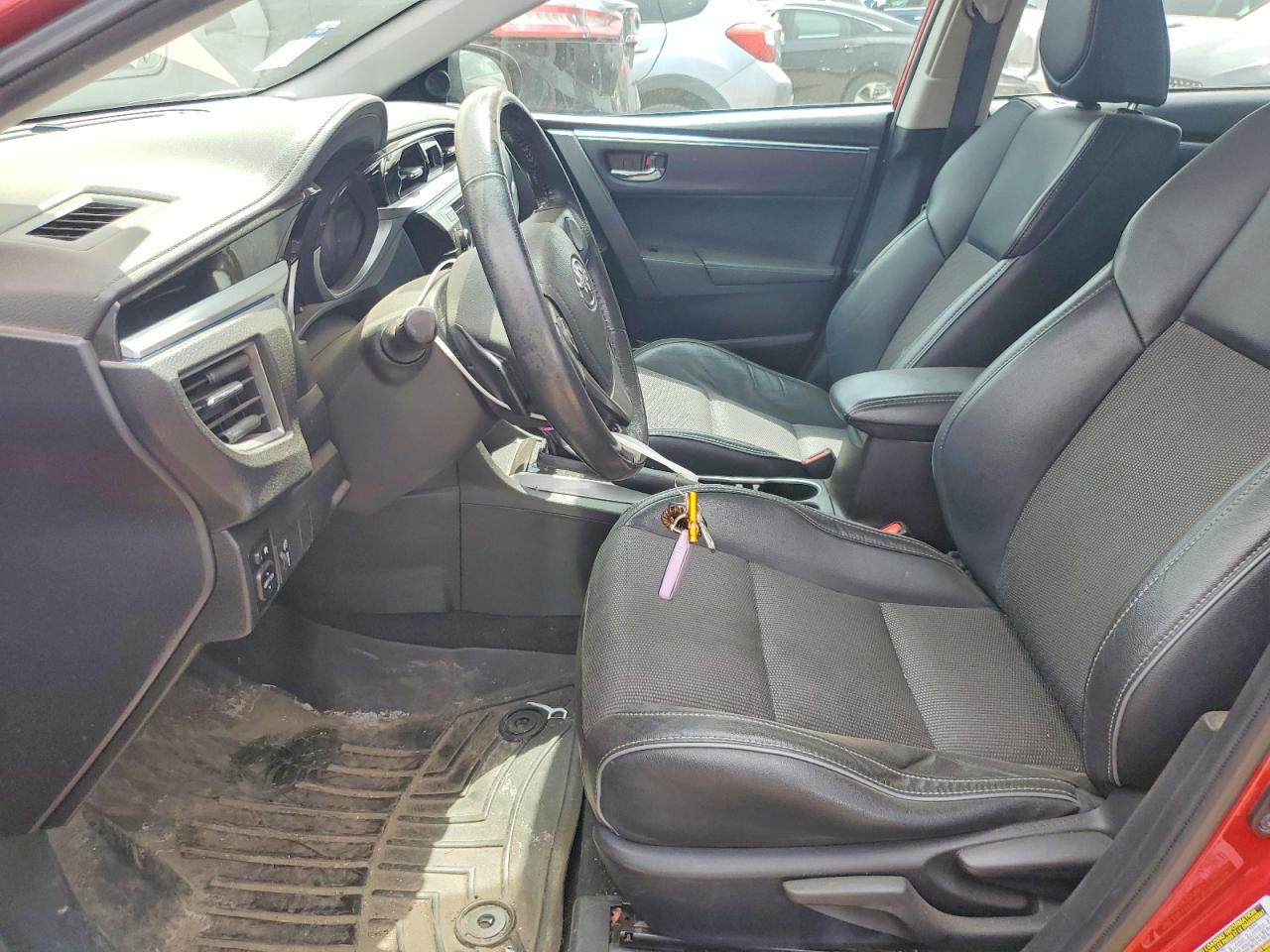 2014 TOYOTA COROLLA S PLUS photo 7