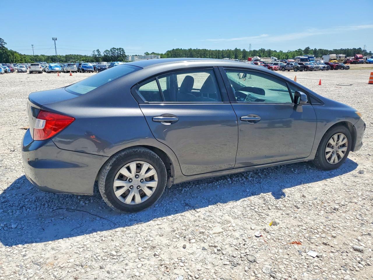 2012 HONDA CIVIC LX photo 5