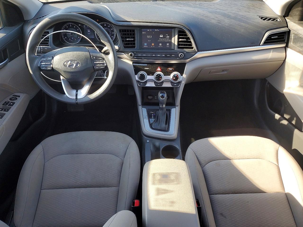 2019 HYUNDAI ELANTRA SEL photo 8