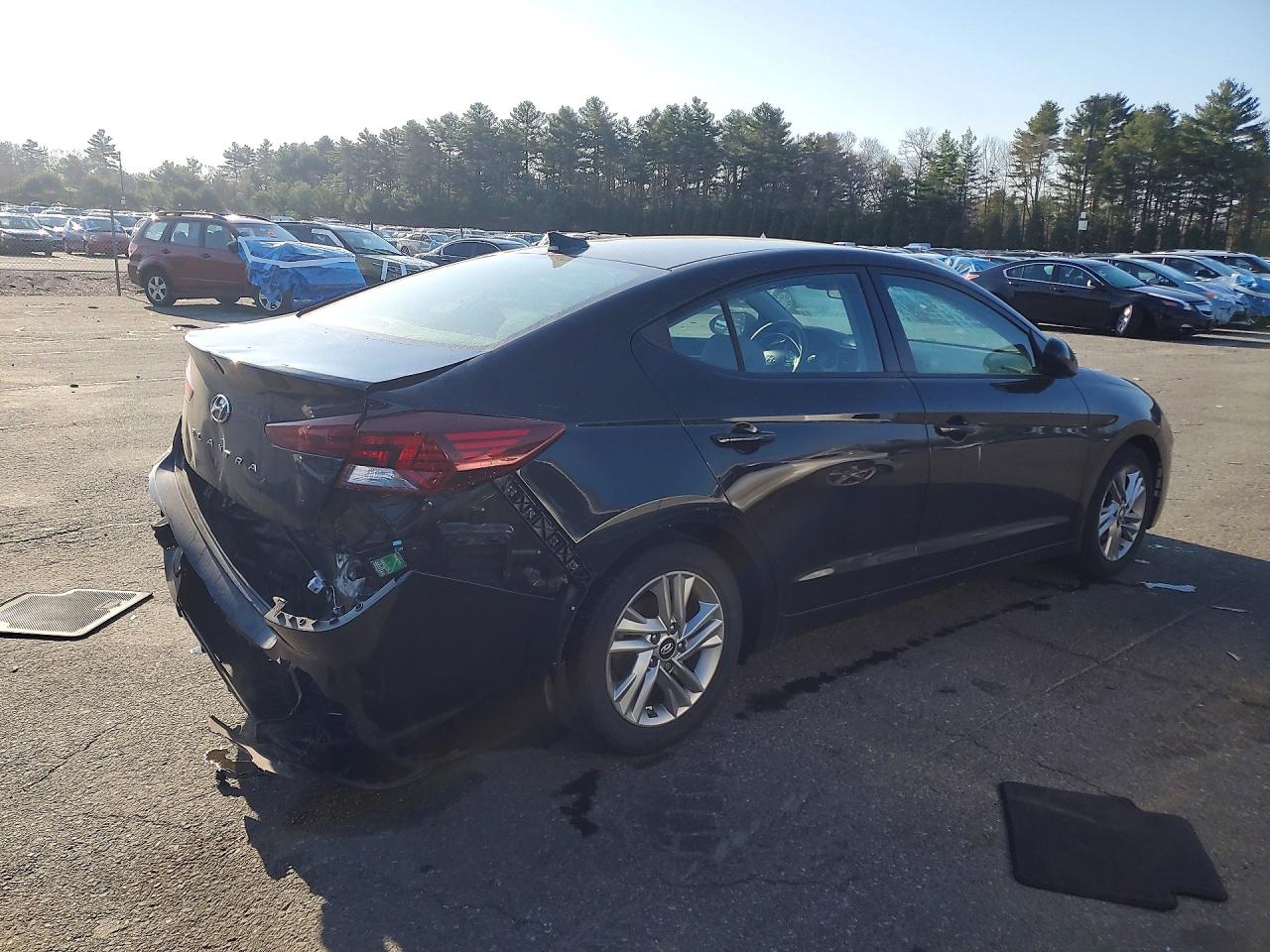 2019 HYUNDAI ELANTRA SEL photo 3