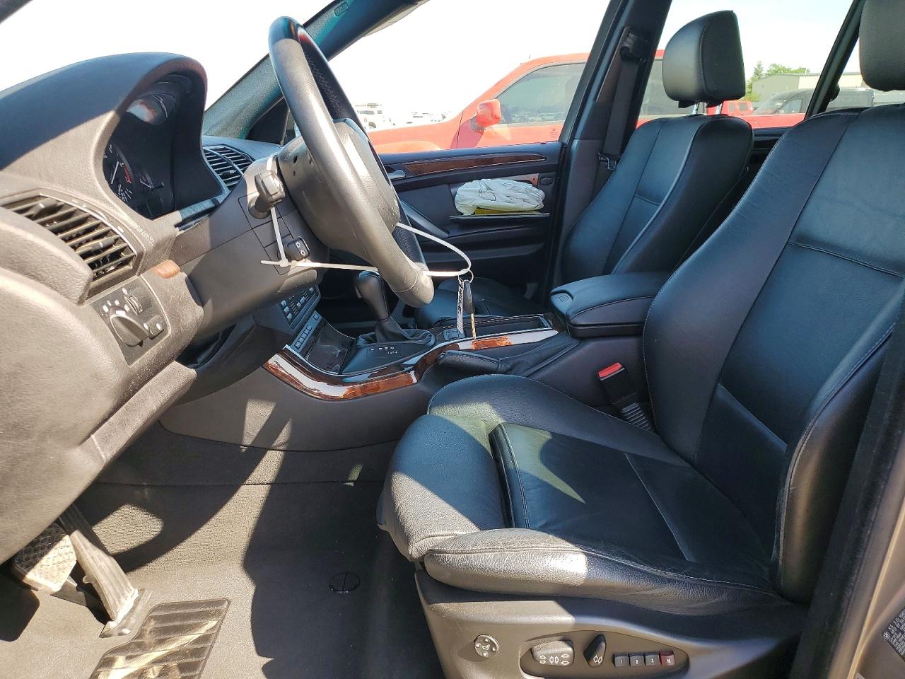 2005 BMW X5 3.0I photo 13