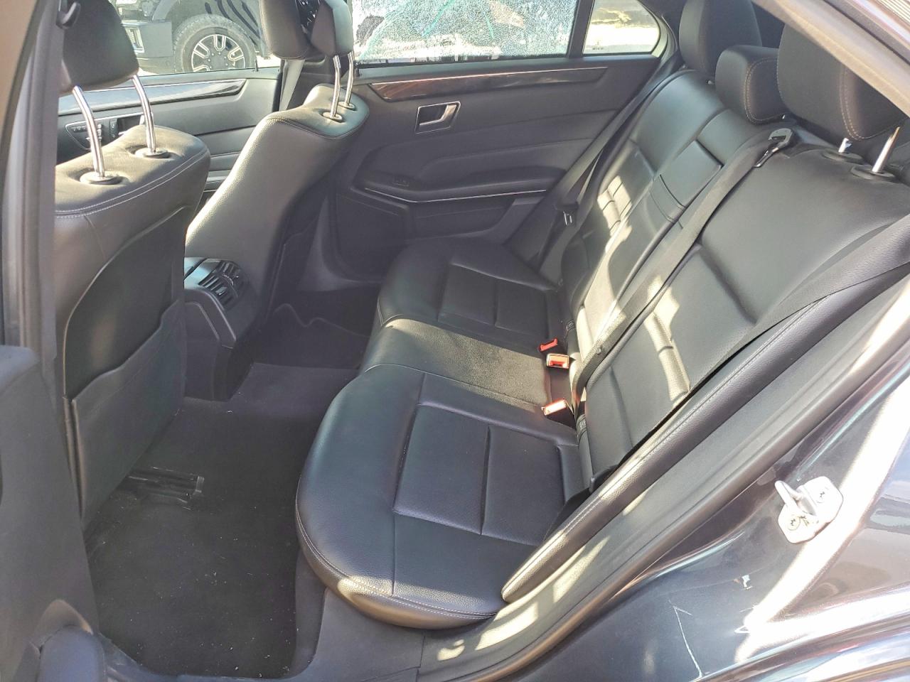 2016 MERCEDES-BENZ E 350 photo 19