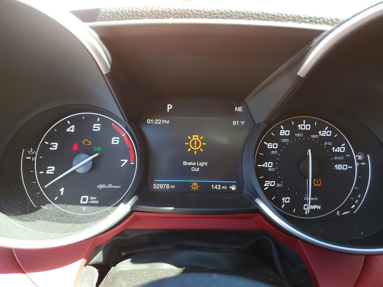 2019 ALFA ROMEO GIULIA TI photo 9