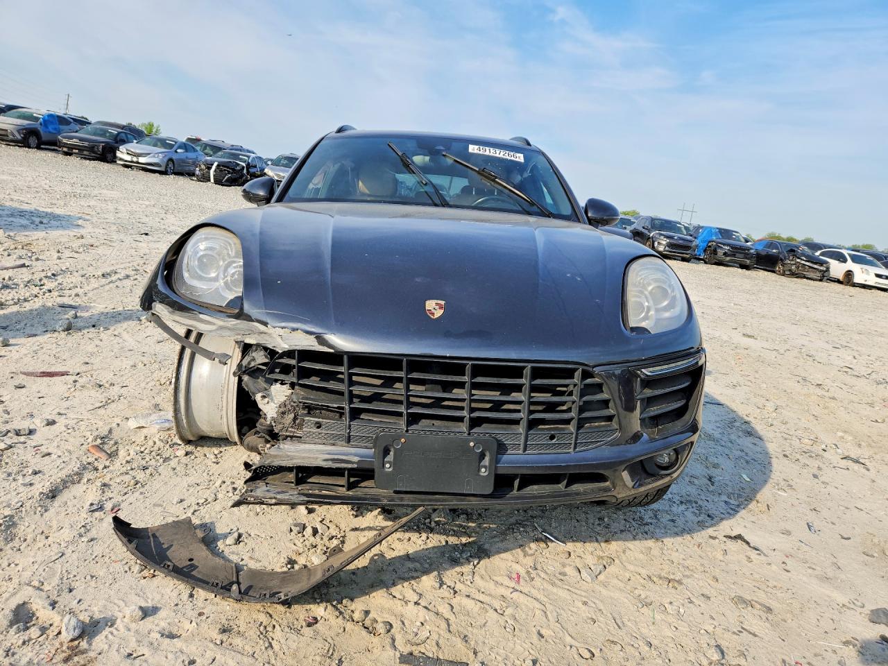 2017 PORSCHE MACAN photo 9