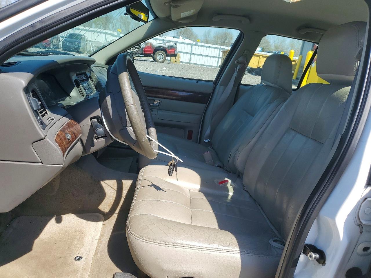 2009 MERCURY GRAND MARQUIS LS photo 7