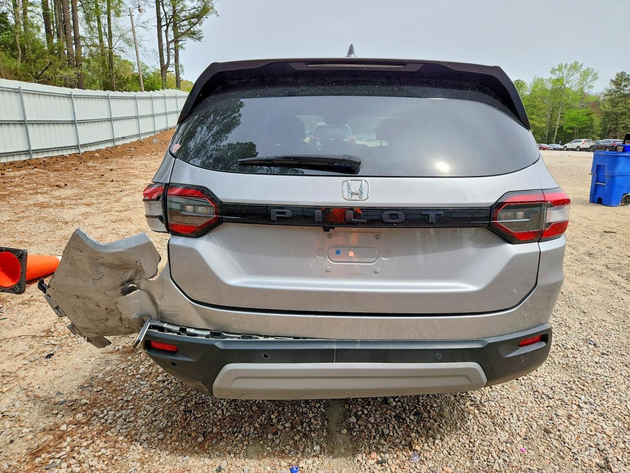 2025 HONDA PILOT EXL photo 6