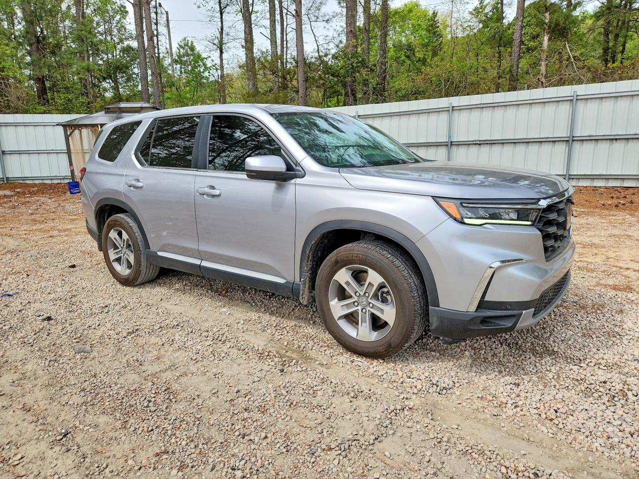 2025 HONDA PILOT EXL photo 4