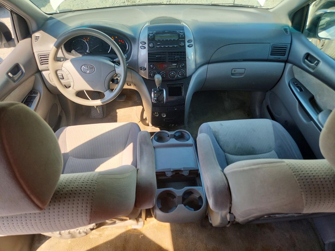 2009 TOYOTA SIENNA LE 8-PASSENGER photo 22