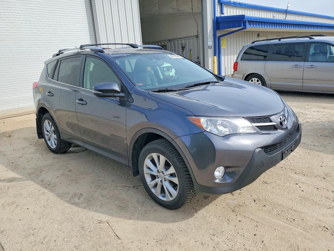 2013 TOYOTA RAV4 LIMITED photo 10
