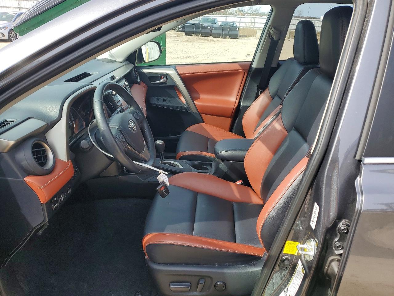 2013 TOYOTA RAV4 LIMITED photo 19