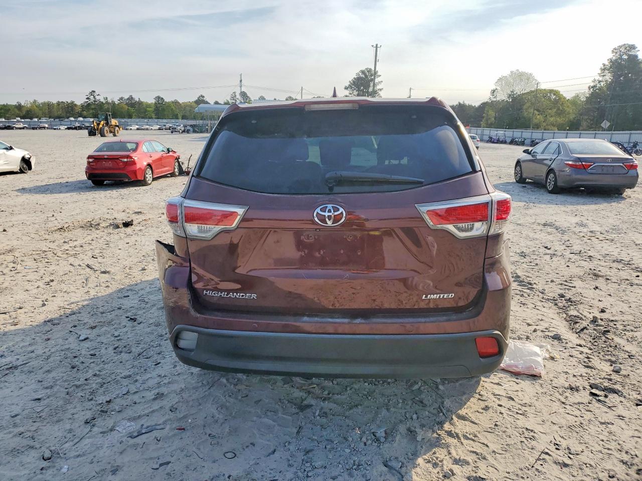 2016 TOYOTA HIGHLANDER LIMITED photo 11