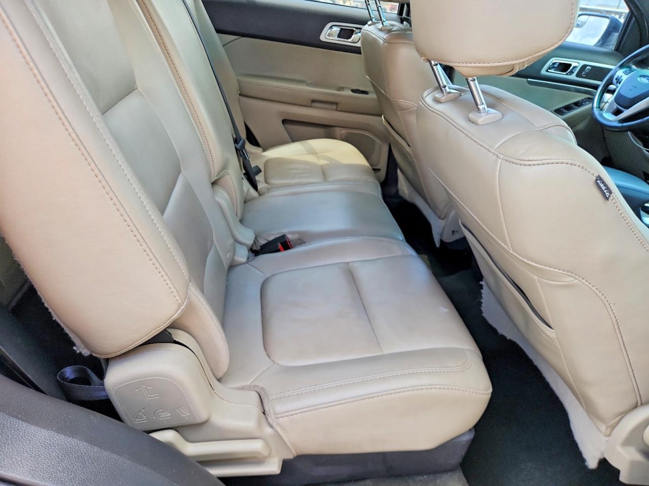 2015 FORD EXPLORER XLT photo 21