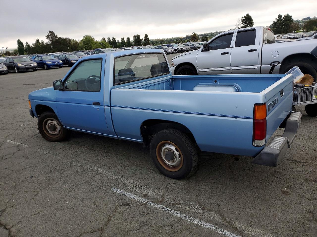 1988 NISSAN TRUCK S photo 3