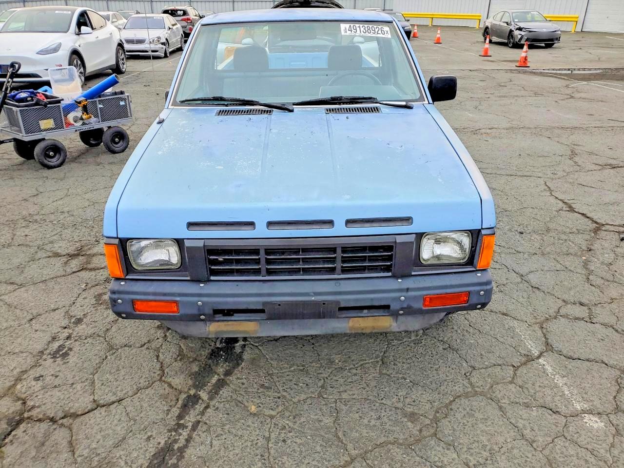 1988 NISSAN TRUCK S photo 9