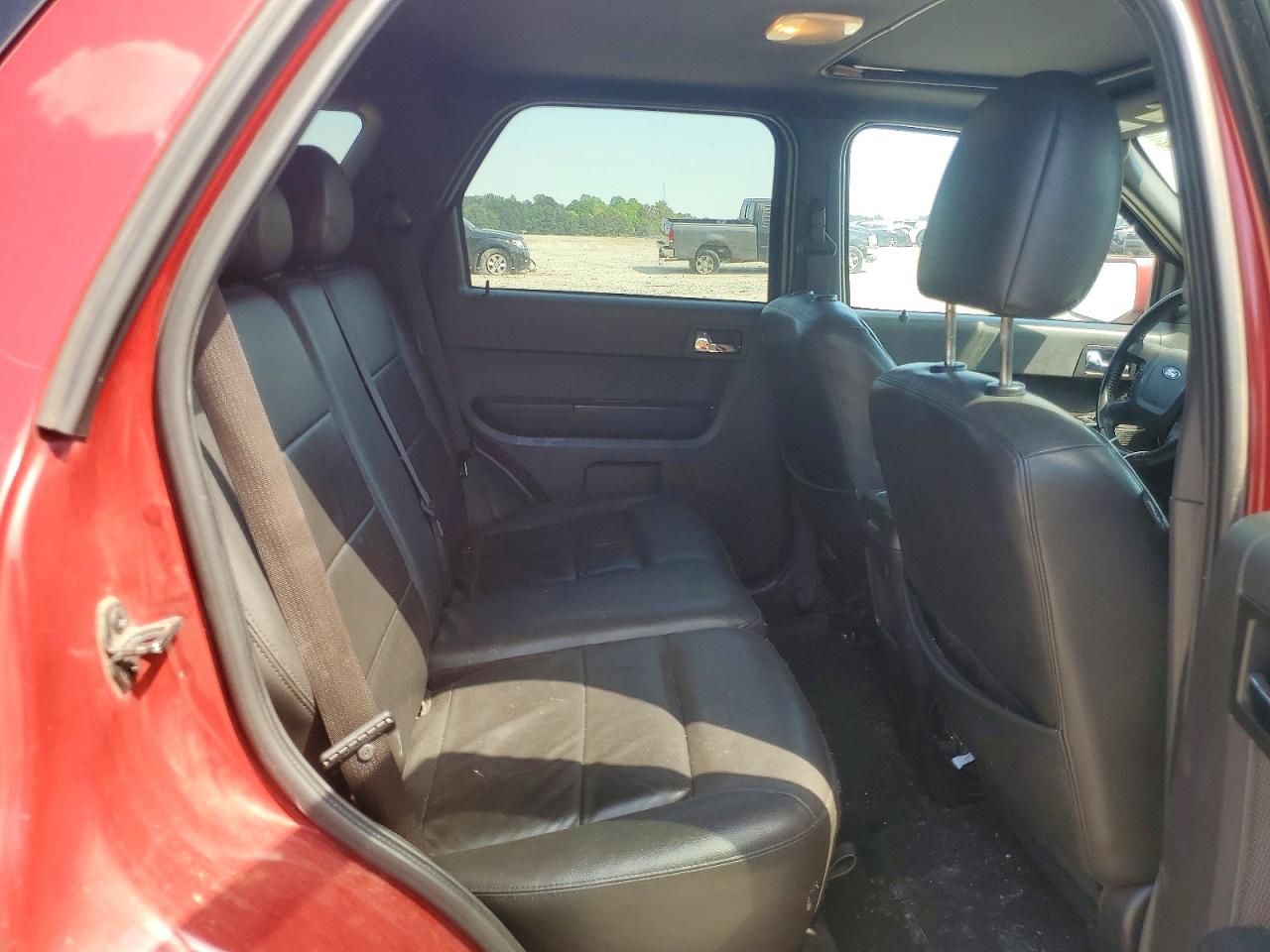 2011 FORD ESCAPE LIMITED photo 31