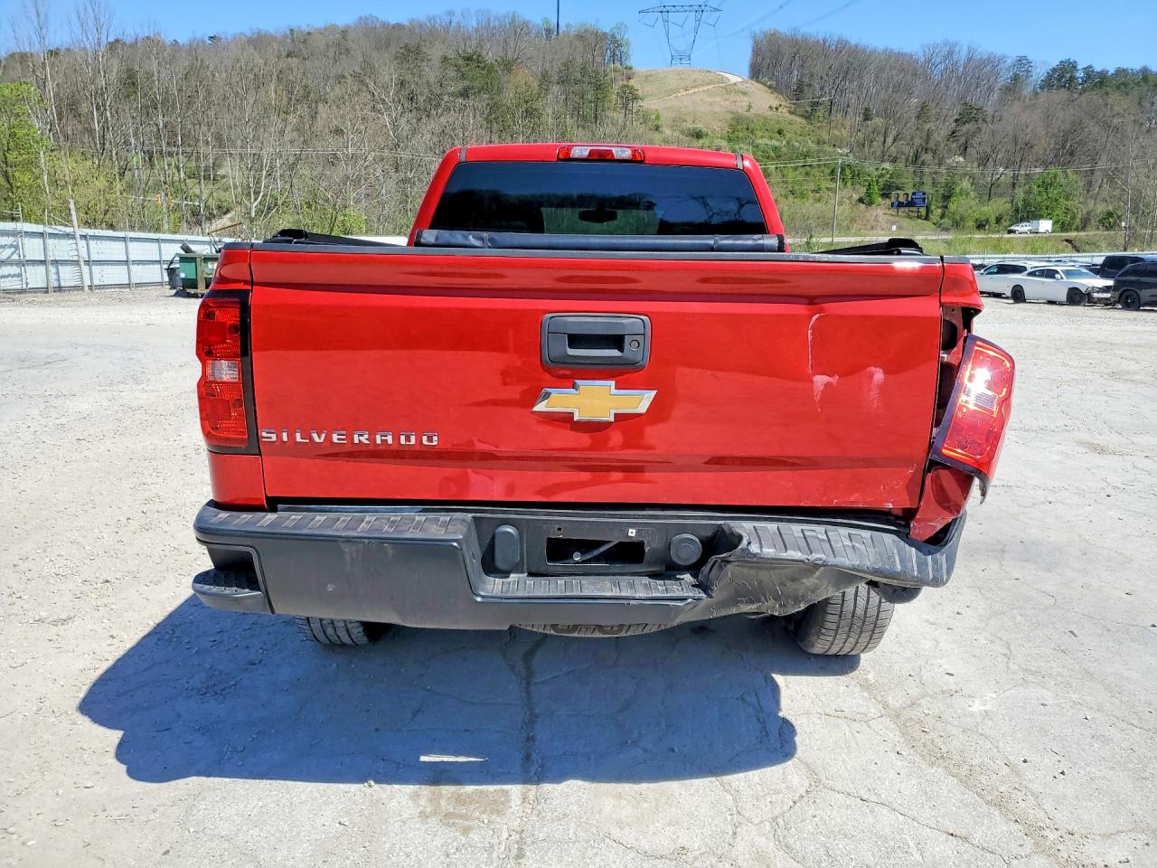 2015 CHEVROLET SILVERADO K1500 photo 11