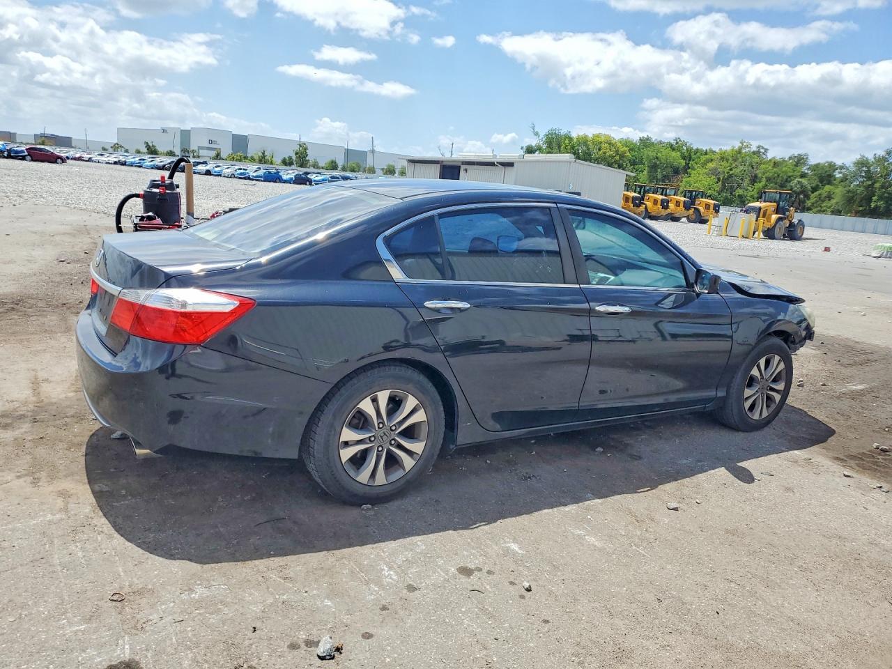2014 HONDA ACCORD LX photo 5