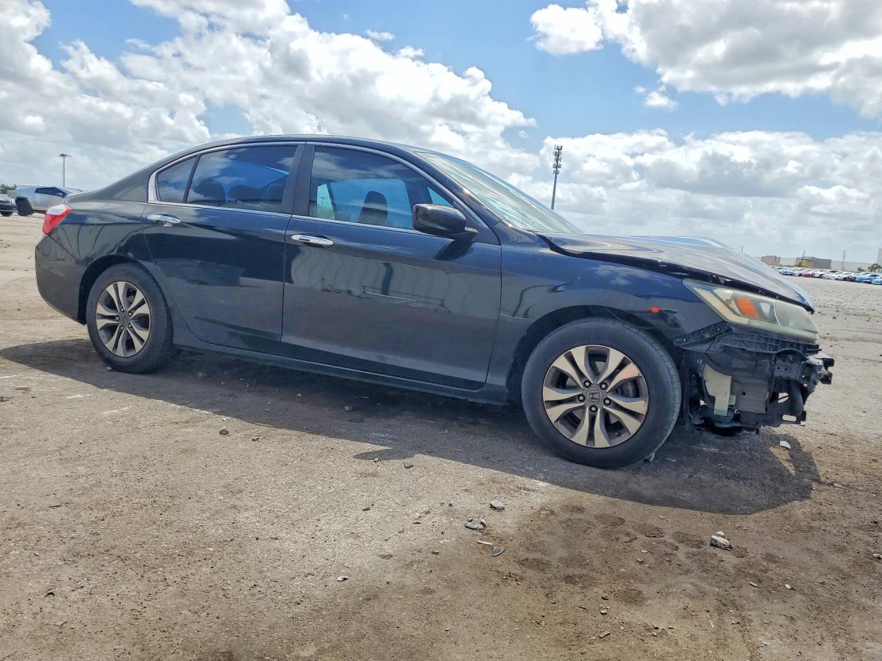 2014 HONDA ACCORD LX photo 7