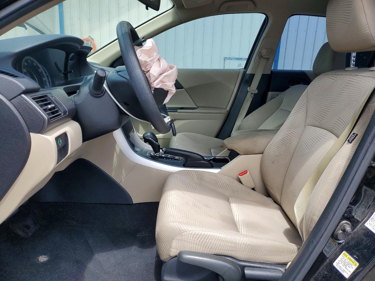 2014 HONDA ACCORD LX photo 13
