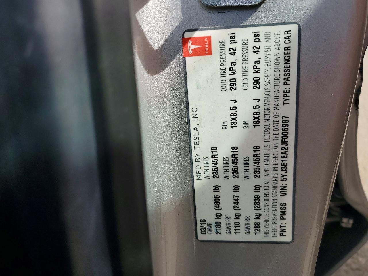 2018 TESLA MODEL 3 photo 13