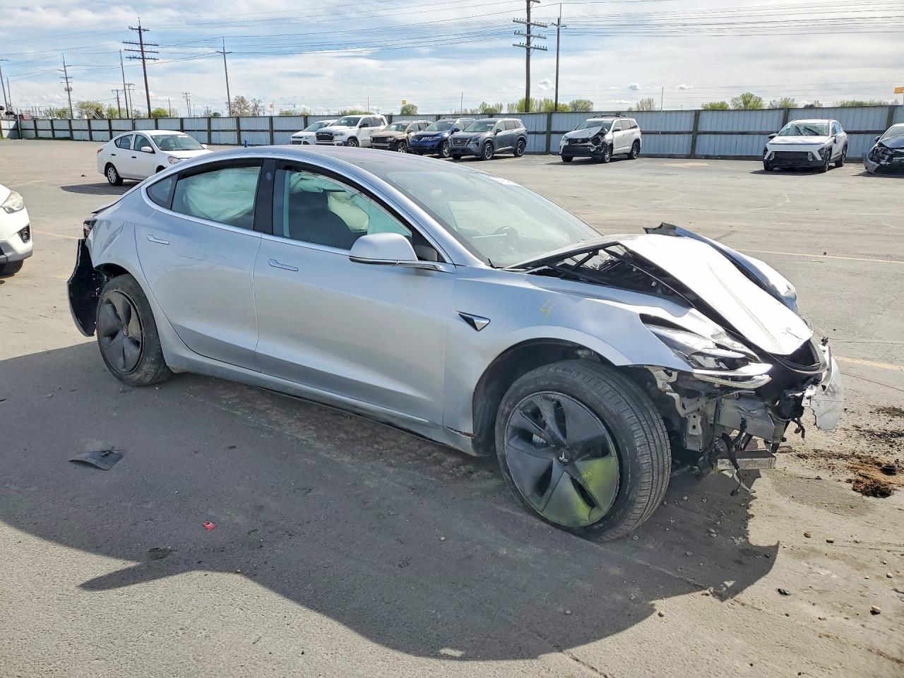 2018 TESLA MODEL 3 photo 4