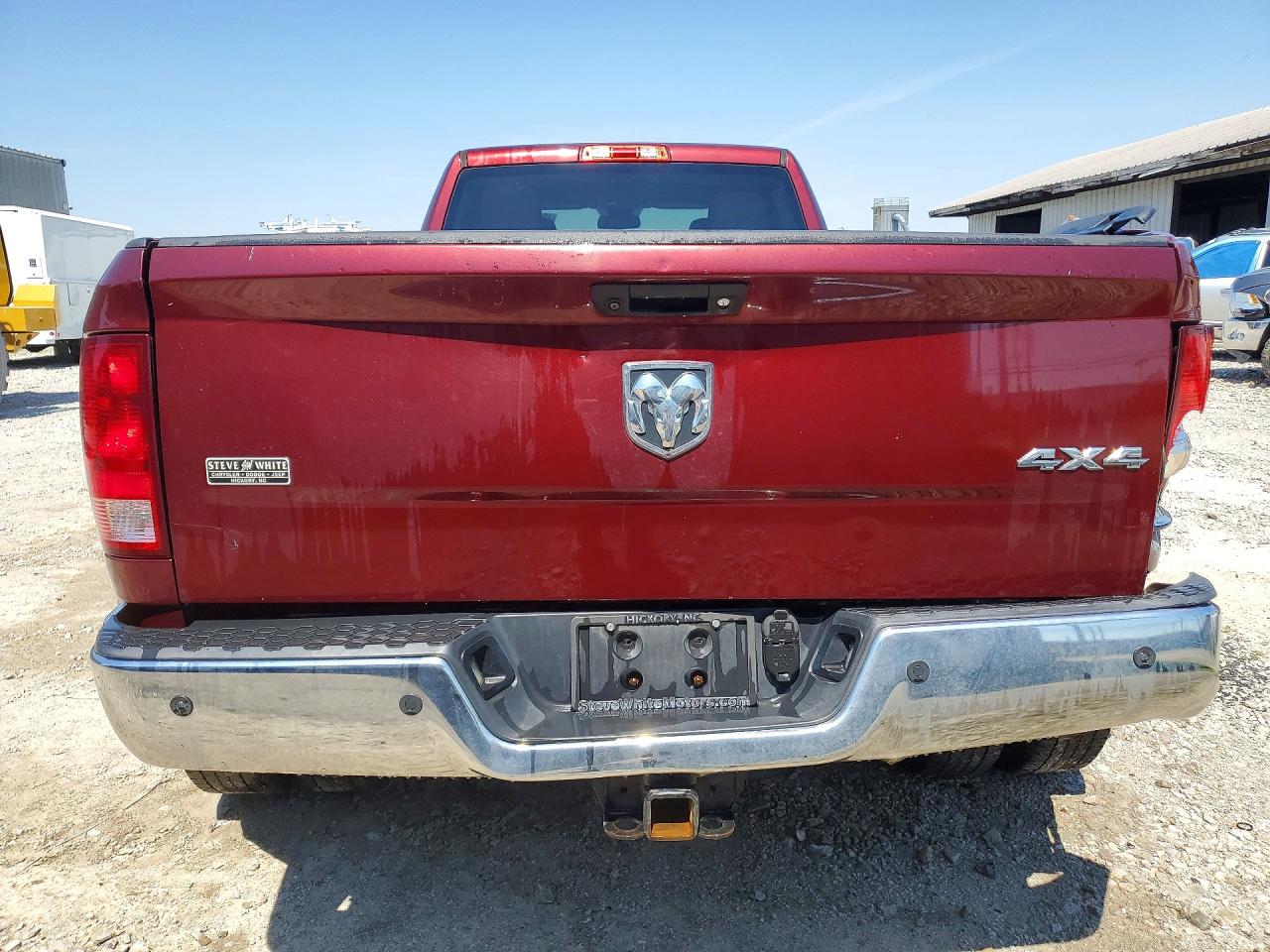 2018 RAM 3500 ST photo 11