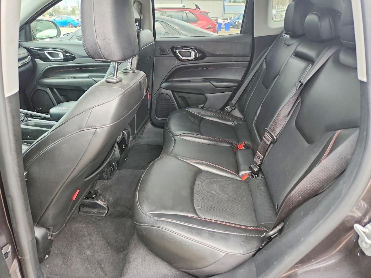 2022 JEEP COMPASS TRAILHAWK photo 21