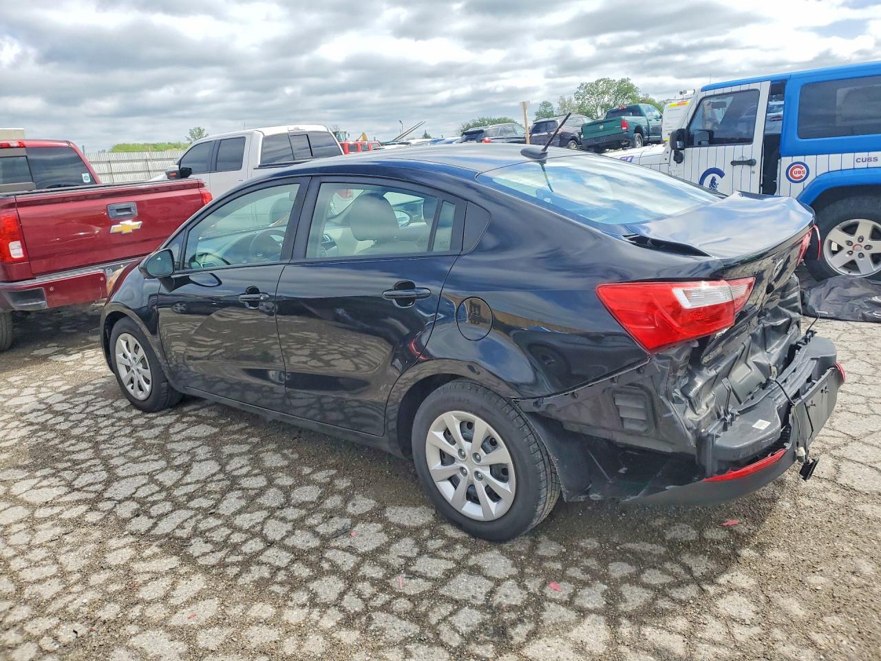 2017 KIA RIO EX photo 2