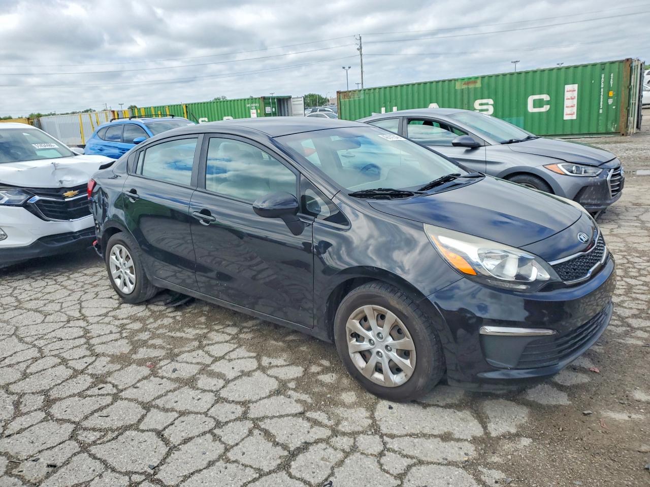 2017 KIA RIO EX photo 4