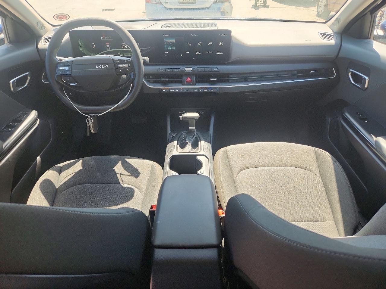 2025 KIA K4 LXS photo 22