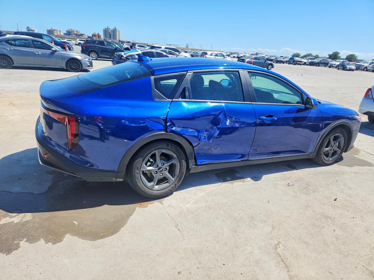 2025 KIA K4 LXS photo 7
