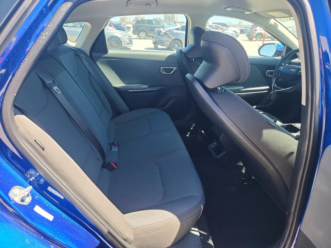 2025 KIA K4 LXS photo 28