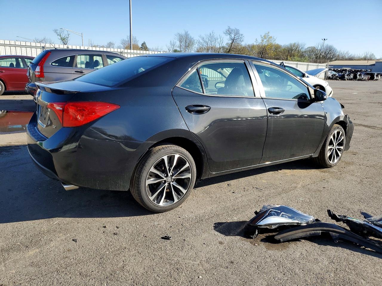 2017 TOYOTA COROLLA SE photo 7