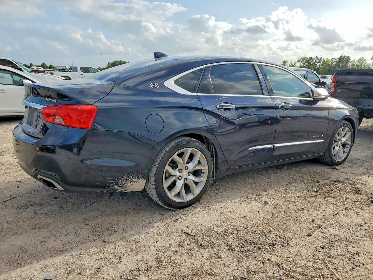 2018 CHEVROLET IMPALA PREMIER photo 5