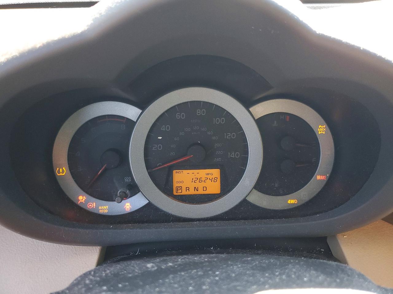 2011 TOYOTA RAV4 LIMITED photo 17