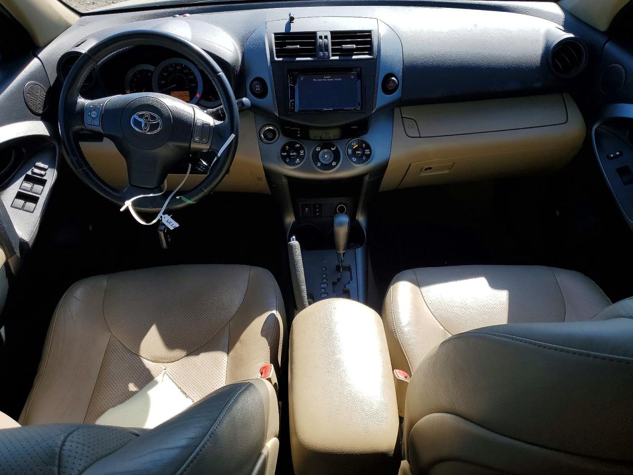 2011 TOYOTA RAV4 LIMITED photo 15