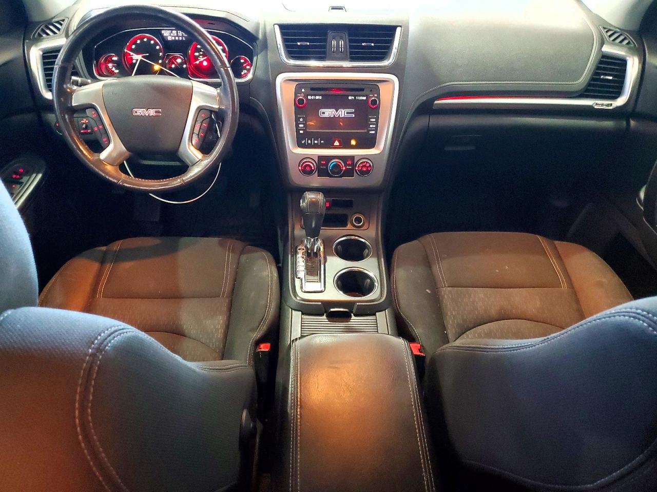 2014 GMC ACADIA SLE photo 15